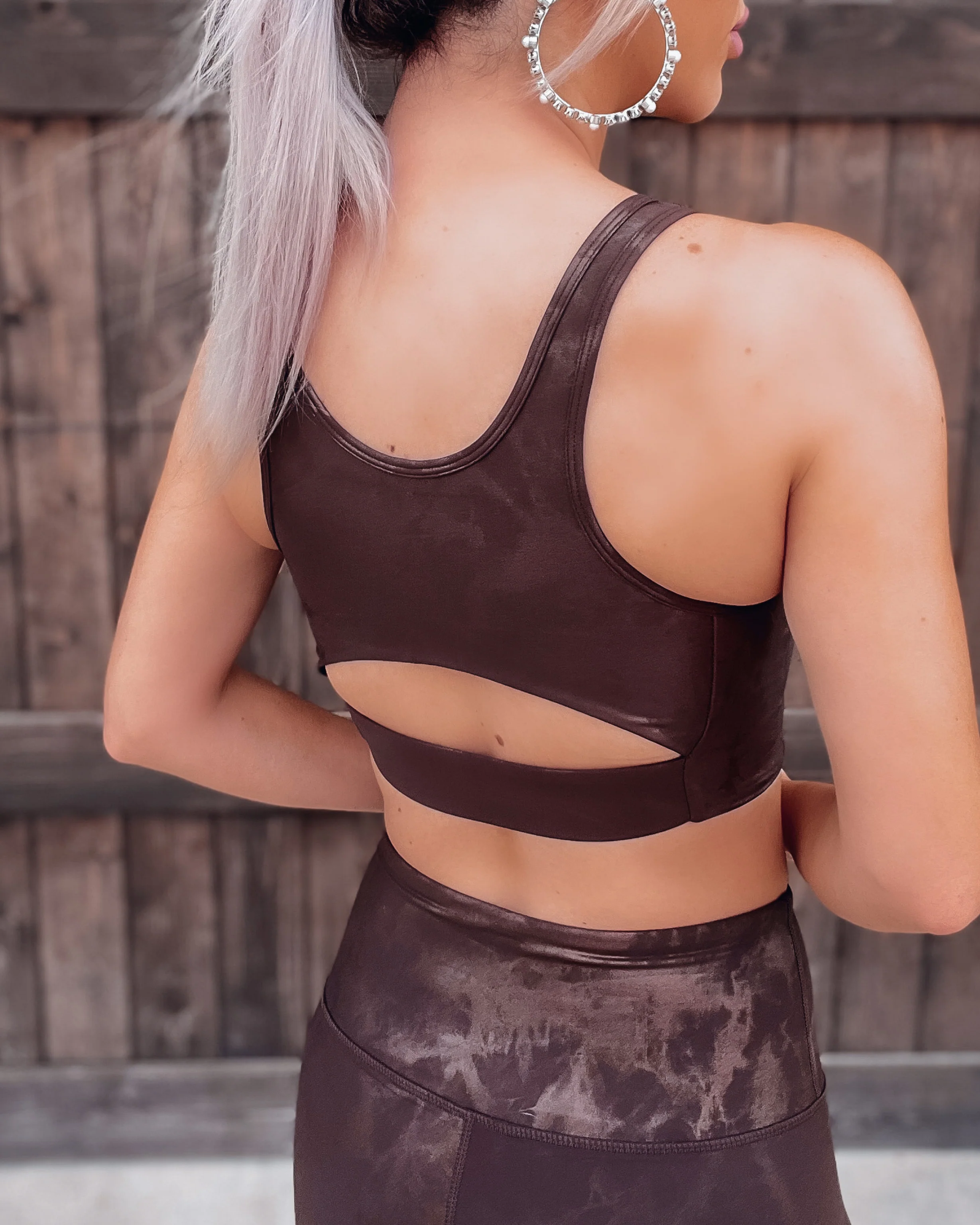 Level Up Metallic Marble Sports Bra - Brown - Image 3