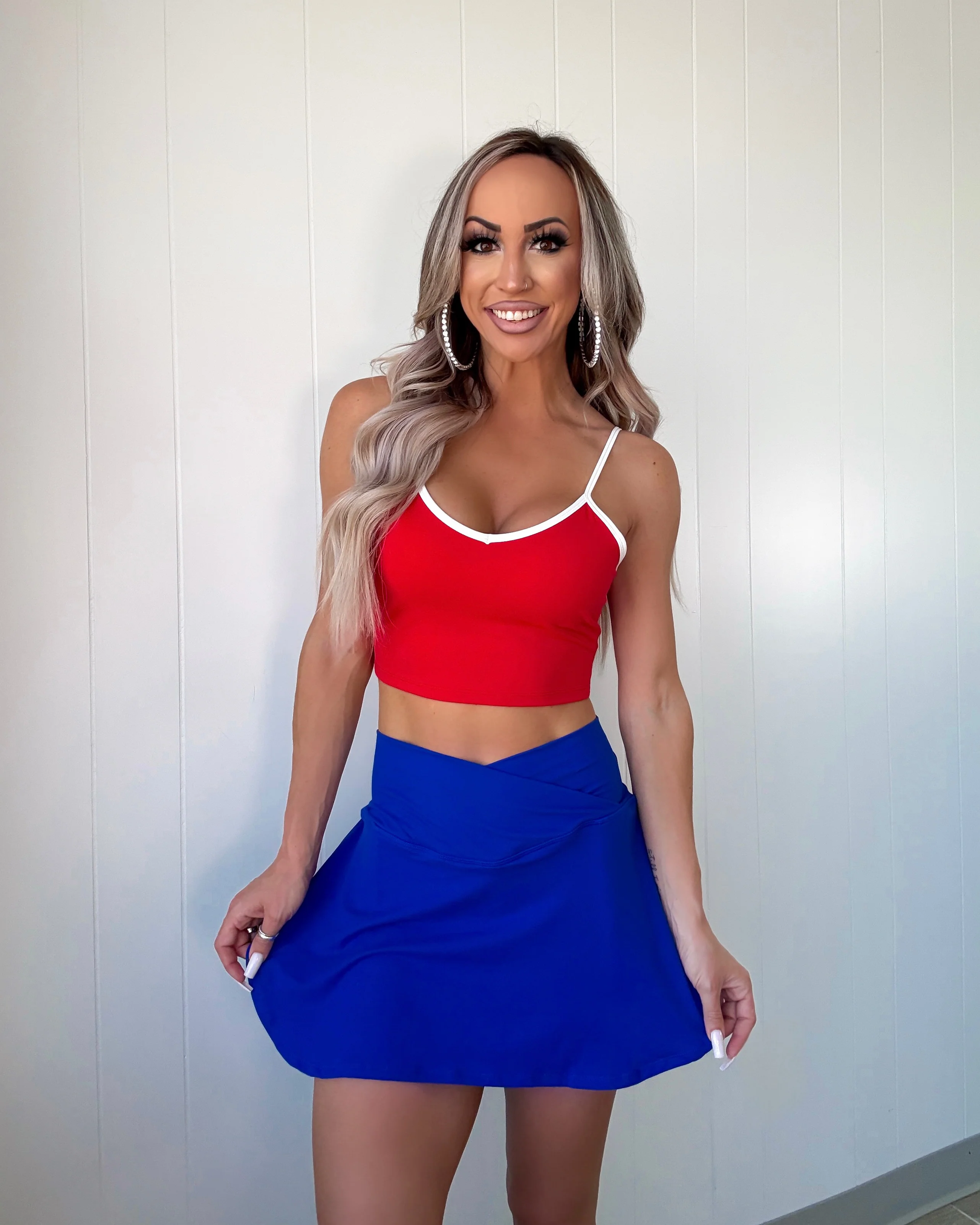 Sweetheart State Contrast Crop Tank - Red - Image 3