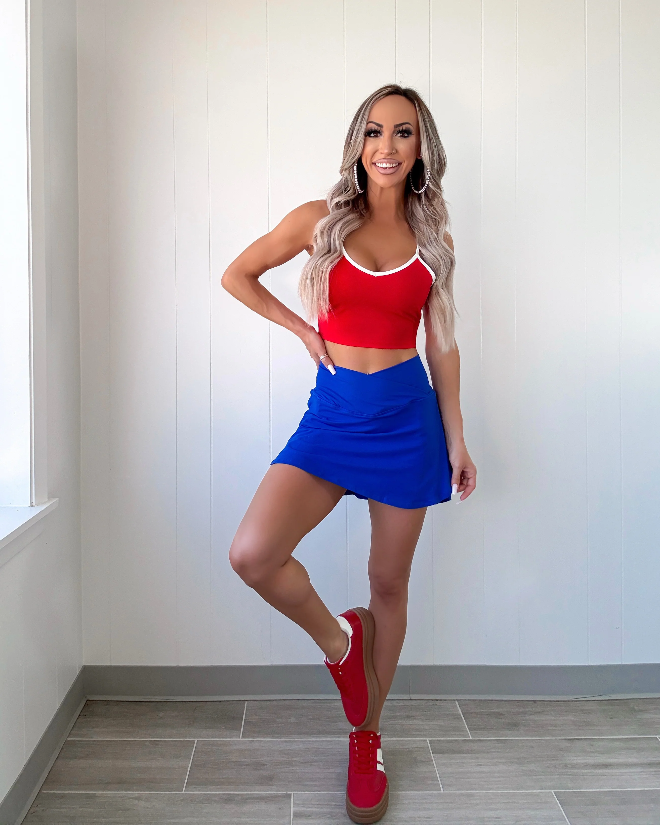 Sweetheart State Contrast Crop Tank - Red - Image 4